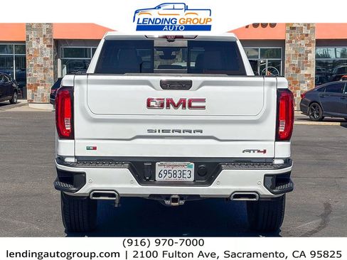 Used 2021 GMC Sierra 1500 AT4 w/ Technology Package AWD/4WD image 3