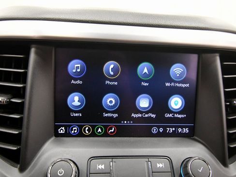 Used 2023 GMC Acadia SLT image 23