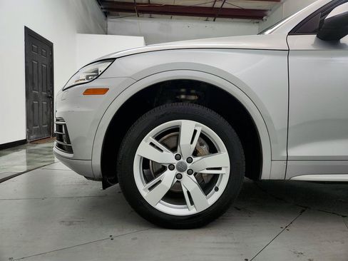Used 2018 Audi Q5 2.0T Premium AWD/4WD image 31