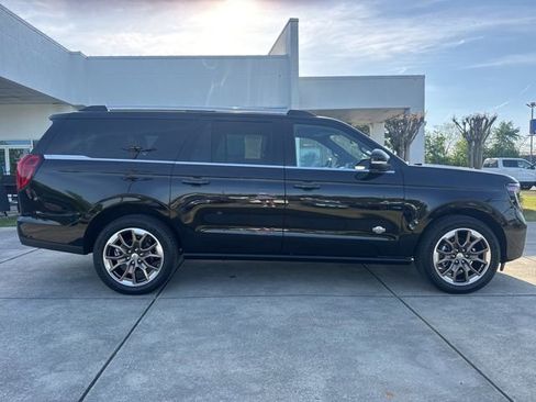 Used 2025 Ford Expedition Max King Ranch AWD/4WD image 8