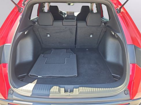 Used 2025 Honda HR-V Sport image 30