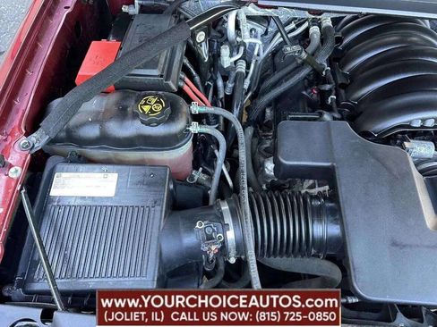 Used 2018 Chevrolet Tahoe Premier AWD/4WD image 37