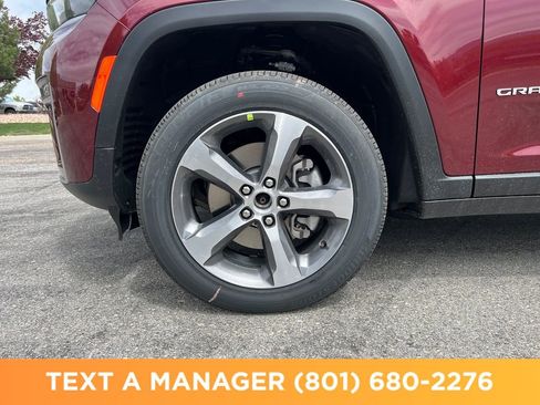 New 2026 Jeep Grand Cherokee L Limited AWD/4WD image 26