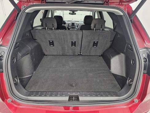 Used 2018 Chevrolet Equinox LT FWD image 21