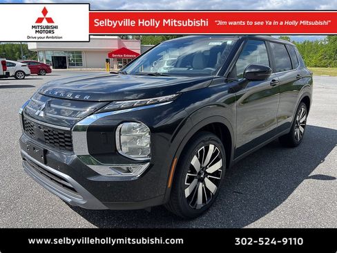 New 2026 Mitsubishi Outlander SE AWD/4WD image 1