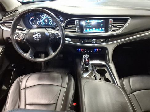 Used 2019 Buick Enclave Avenir w/ Avenir Technology Package image 9
