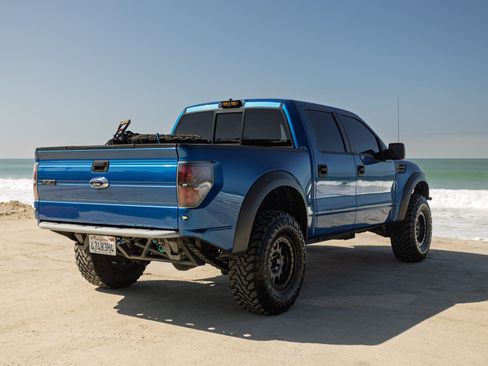 Used 2013 Ford F150 Raptor w/ Luxury Equipment Group AWD/4WD image 5
