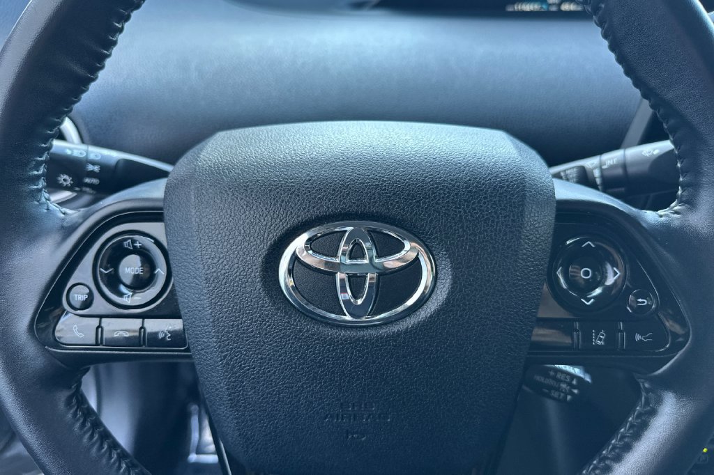 Used 2021 Toyota Prius Prime XLE FWD image 23