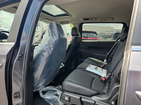 New 2026 Honda Odyssey EX-L image 10