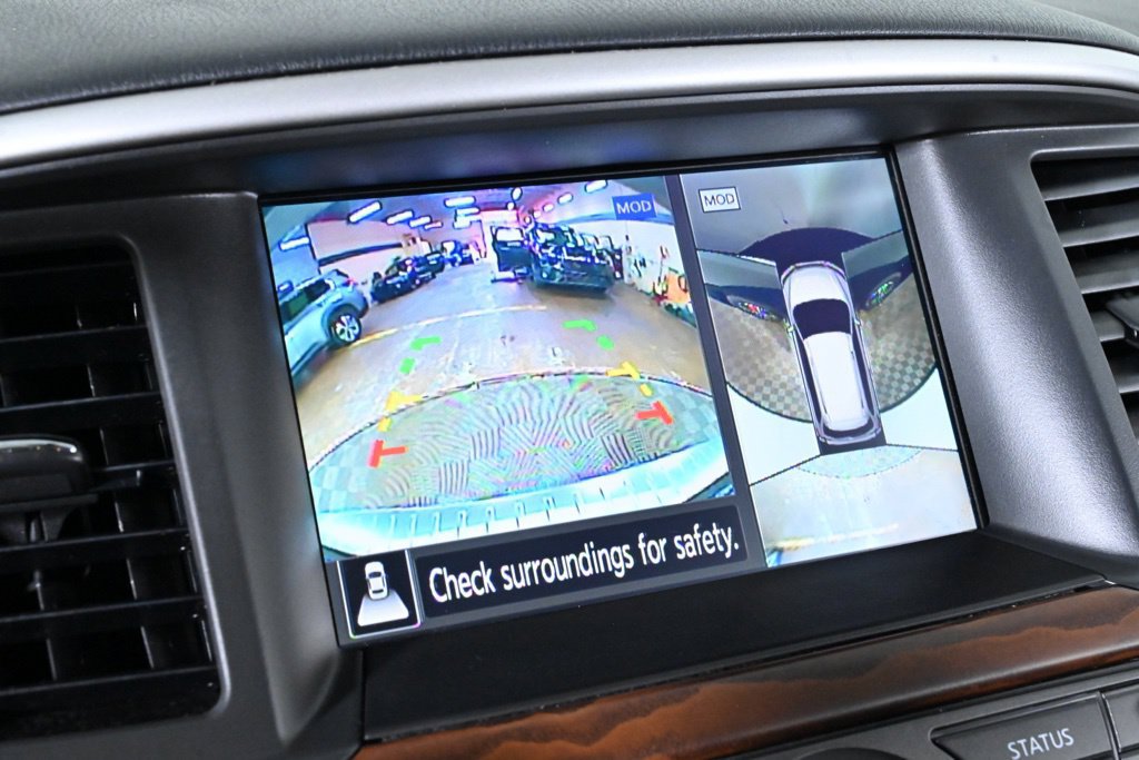 Used 2020 Nissan Pathfinder Platinum AWD/4WD image 19
