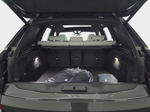 New 2026 BMW X5 xDrive40i w/ M Sport Package AWD/4WD image 12
