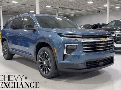 New 2026 Chevrolet Traverse LT w/ Sun and Wheel Package