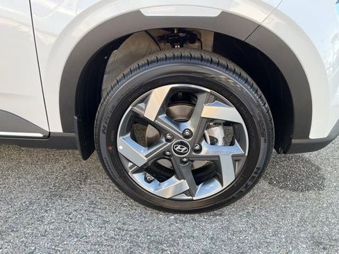 New 2026 Hyundai Venue SEL image 41