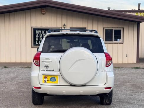 Used 2007 Toyota RAV4 Limited AWD/4WD image 12