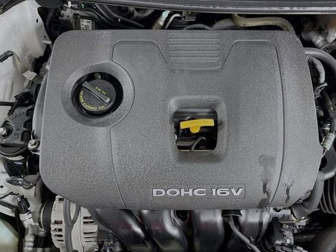 Used 2017 Kia Forte LX FWD image 27