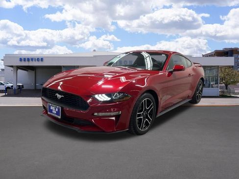 Used 2020 Ford Mustang Premium image 7