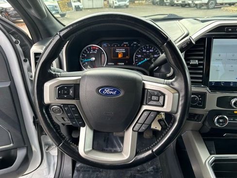 Used 2022 Ford F250 Lariat image 17
