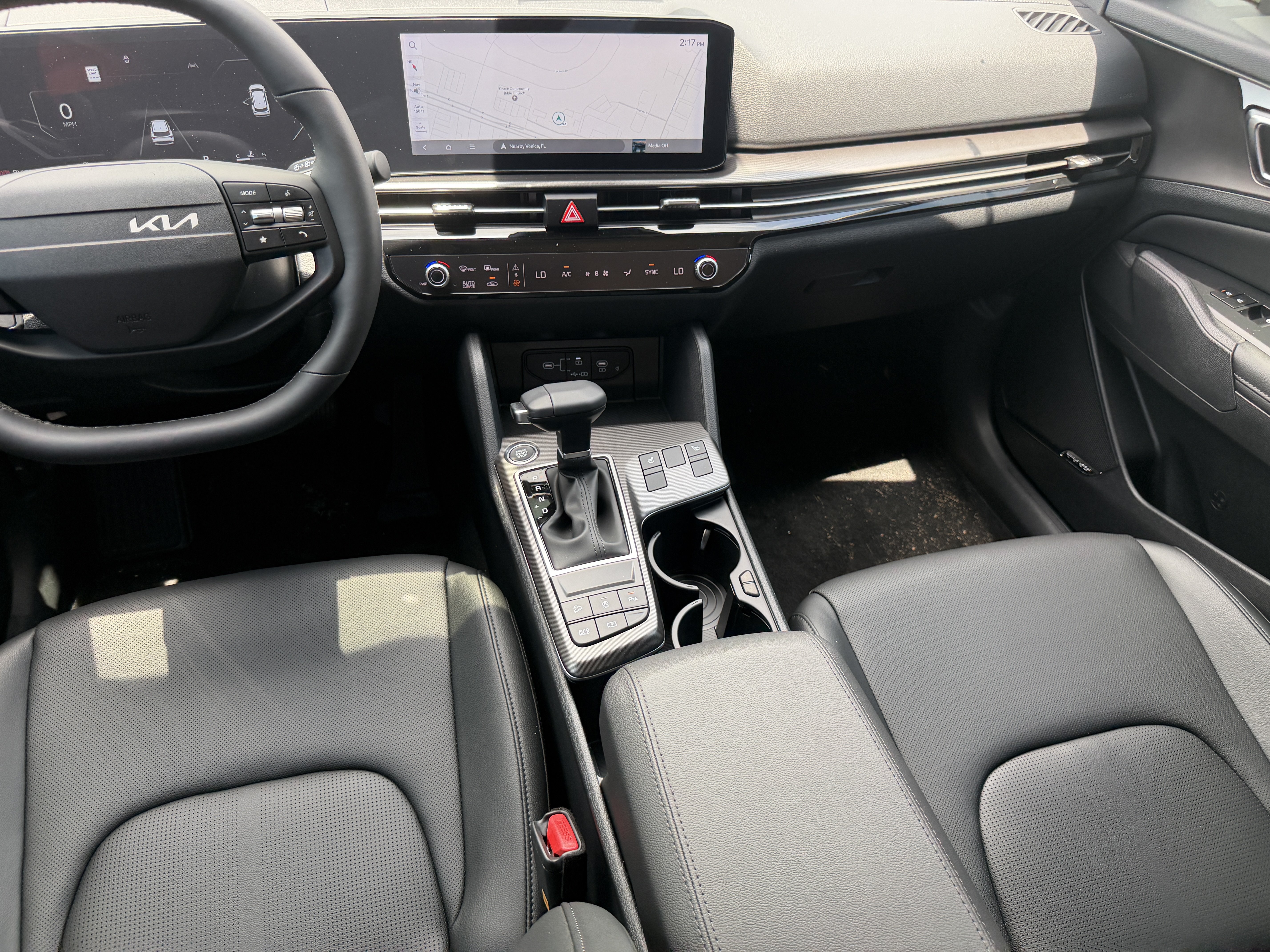 New 2026 Kia Sportage SX FWD image 12