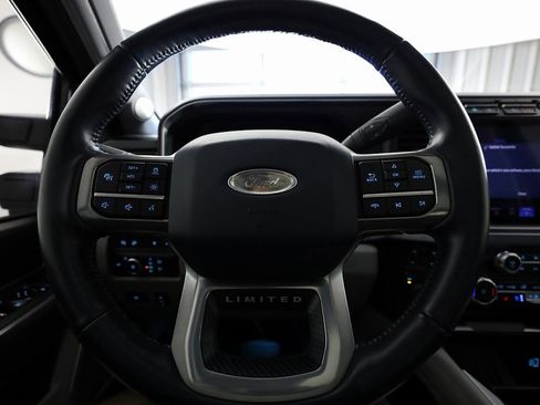 Used 2023 Ford F450 Limited w/ FX4 Off-Road Package image 22