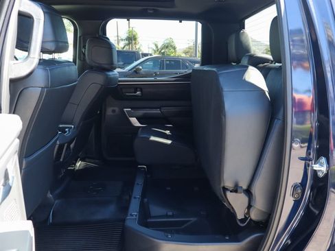 Used 2025 Toyota Tundra Platinum AWD/4WD image 46