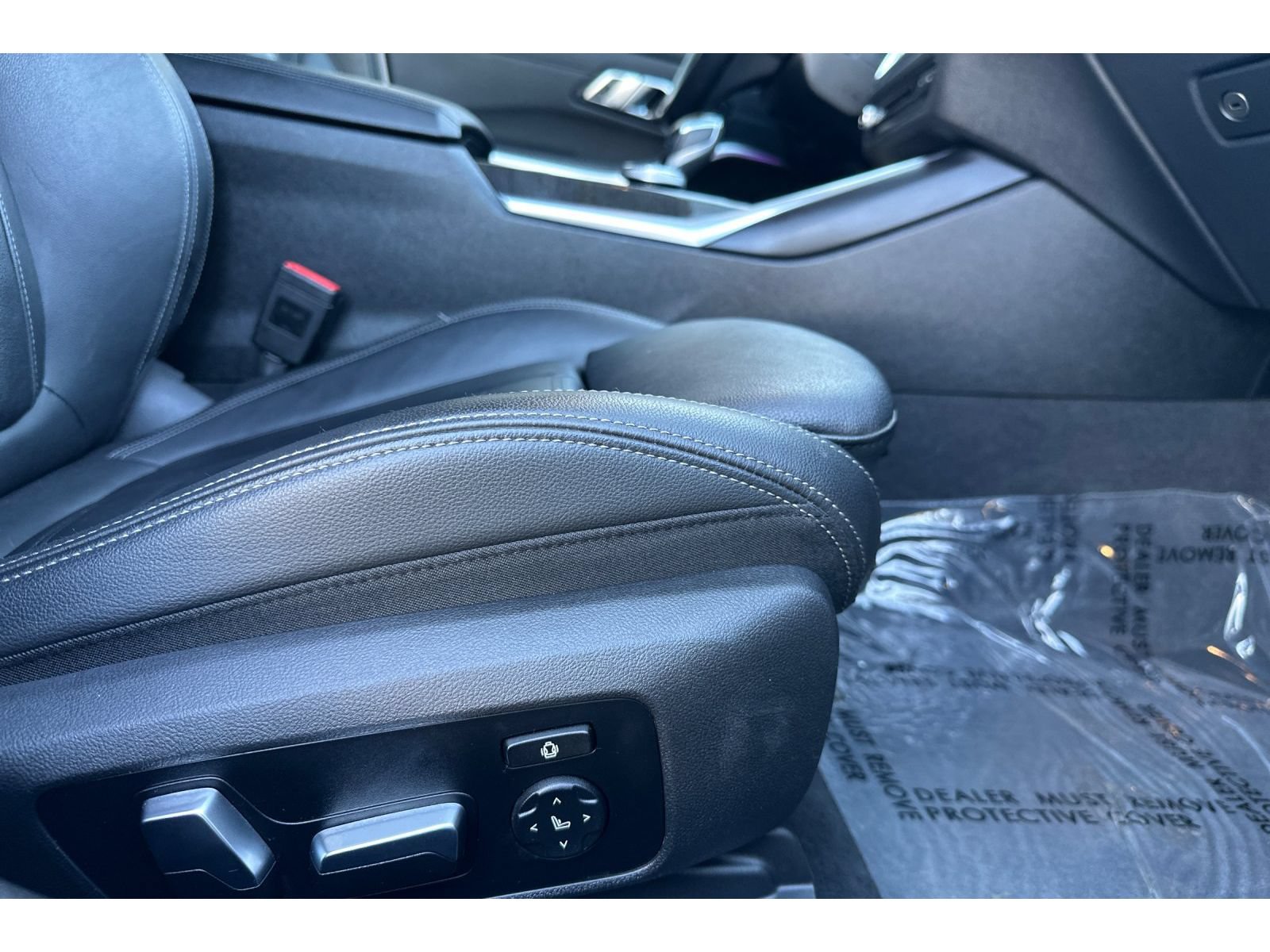 Used 2019 BMW 330i Sedan w/ Premium Package RWD image 22