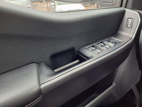 Used 2025 Ford F350 XLT image 18