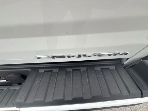 Certified 2022 GMC Canyon Denali image 35