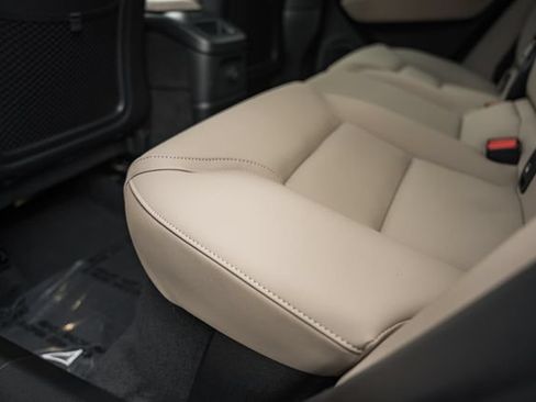 New 2026 Volvo XC60 T8 Plus w/ Climate Package AWD/4WD image 32