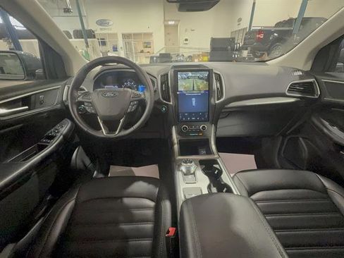 Certified 2022 Ford Edge SEL w/ Convenience Package image 22