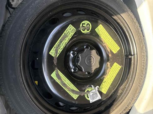 Used 2013 Audi A4 2.0T Premium Plus w/ Premium Plus Pkg AWD/4WD image 16