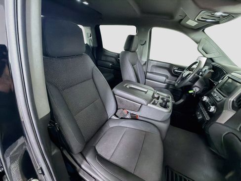 Used 2019 GMC Sierra 1500 2WD Crew Cab w/ Convenience Package image 29