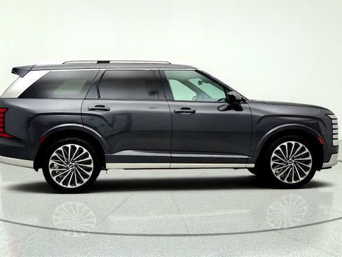 Used 2026 Hyundai Palisade Calligraphy AWD/4WD image 4