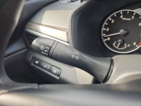 Used 2024 Nissan Altima 2.5 SV image 30