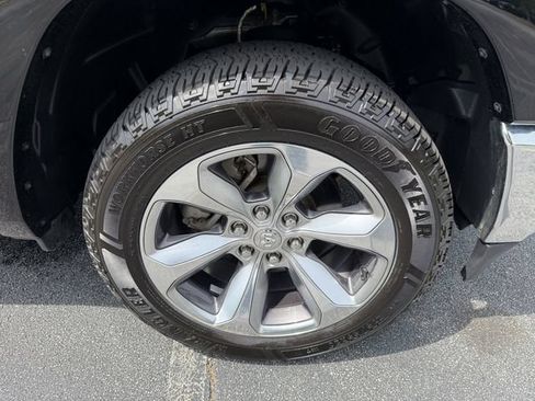 Used 2022 RAM 1500 Limited AWD/4WD image 37