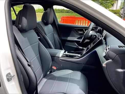 Used 2026 Mercedes-Benz C 300 4MATIC Sedan image 7