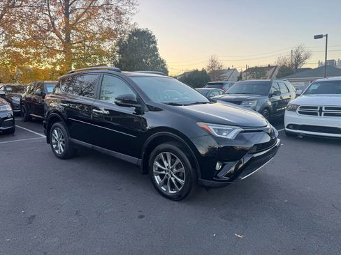 Used 2016 Toyota RAV4 Limited image 12