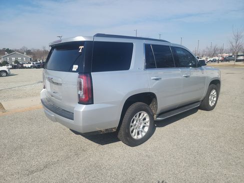 Used 2018 GMC Yukon SLT w/ Open Road Package image 9