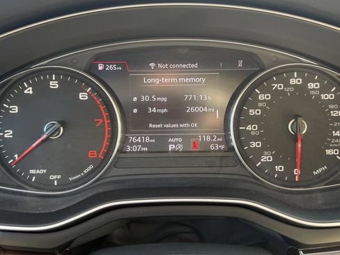 Used 2019 Audi A4 2.0T Premium w/ Convenience Package image 23