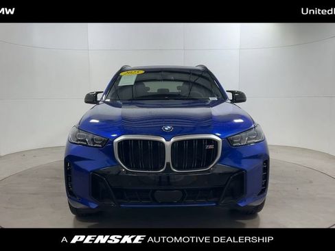 Used 2025 BMW X5 M60i image 3