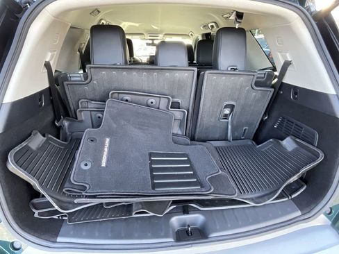 Certified 2024 Nissan Pathfinder SL w/ Lighting Package (N92) image 47