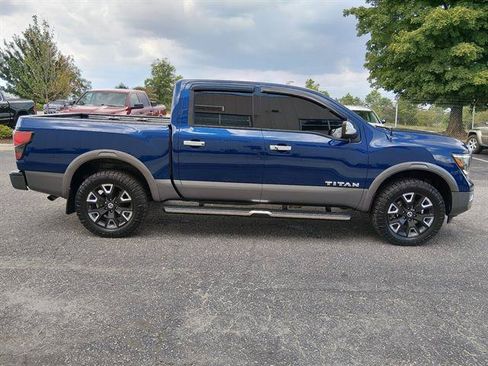 Used 2021 Nissan Titan Platinum Reserve w/ Moonroof Package AWD/4WD image 2
