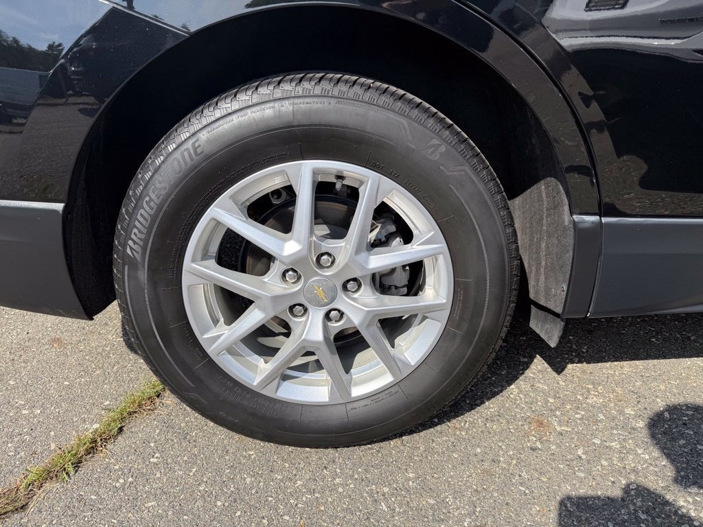 Used 2023 Chevrolet Equinox LT AWD/4WD image 7