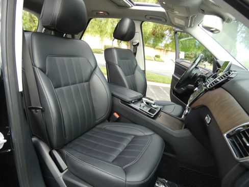 Used 2016 Mercedes-Benz GLE 350 w/ Premium Package image 28