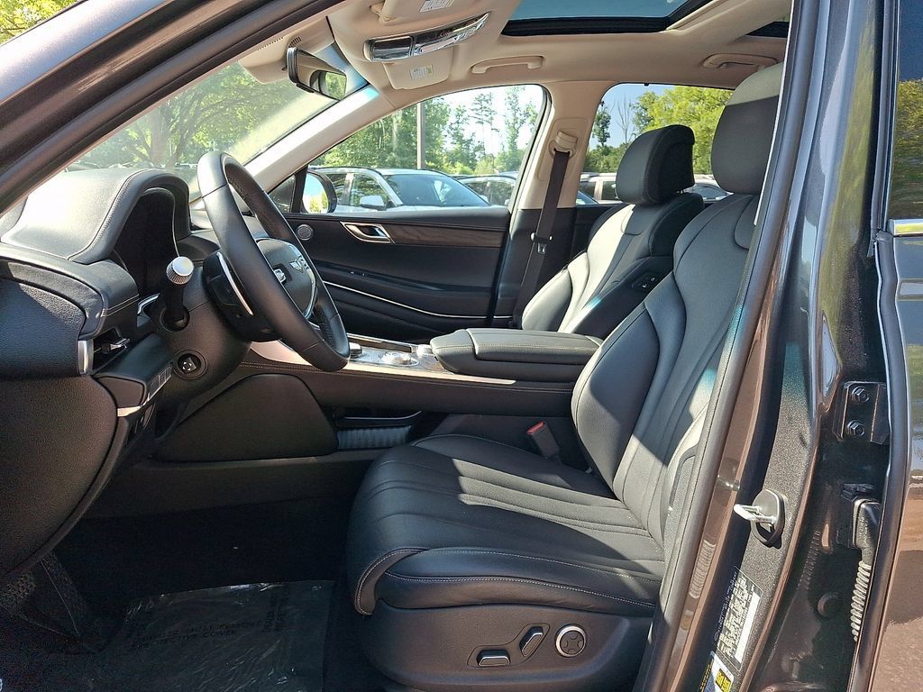 Used 2024 Genesis GV80 3.5T AWD/4WD image 13