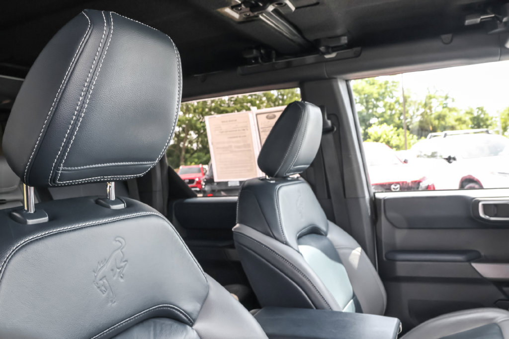 Used 2022 Ford Bronco Outer Banks AWD/4WD image 38