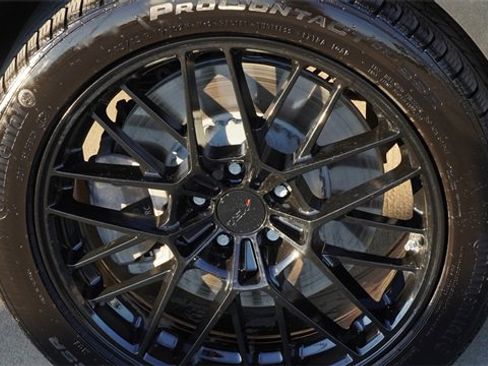 Used 2022 Mercedes-Benz E 450 4MATIC All-Terrain Wagon image 11