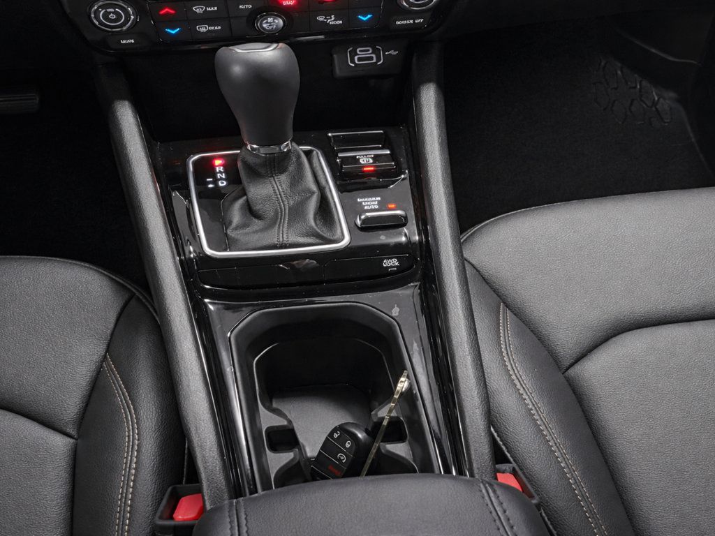 Used 2024 Jeep Compass Limited AWD/4WD image 18