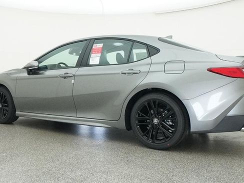 New 2026 Toyota Camry SE FWD image 37