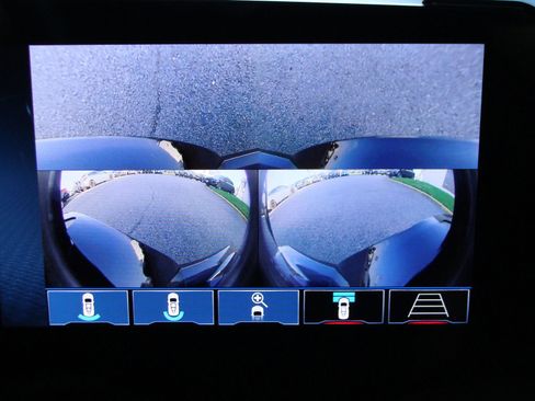 Used 2024 Chevrolet Corvette Stingray Preferred Cpe w/ 2LT image 20