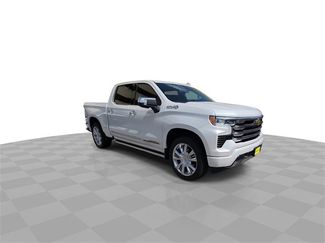 Used 2022 Chevrolet Silverado 1500 High Country w/ High Country Premium Package video 2